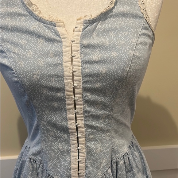 Vintage Blue Sleeveless Dress - Picture 2 of 7